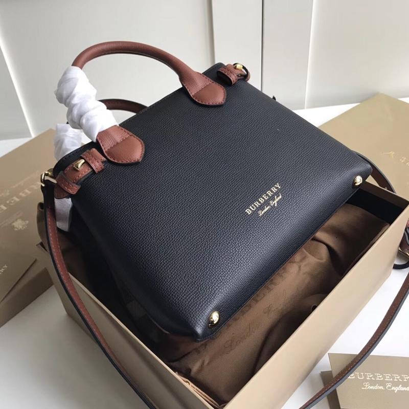 Burberry Handbags 40237001 House checkered black and brown